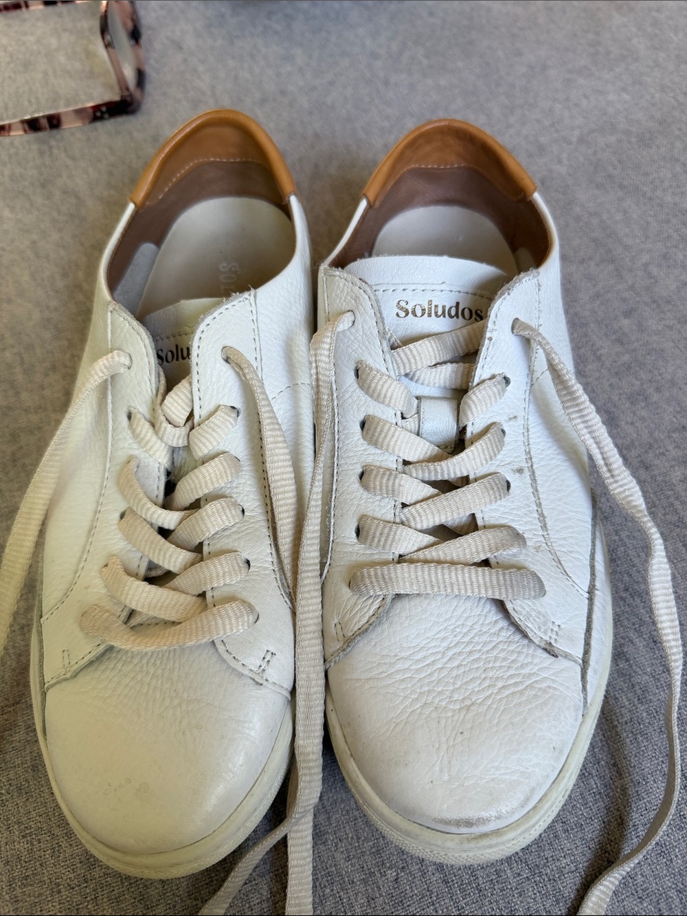Soludos Women’s  White & Tan Leather Low-Top Sneakers